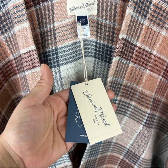 NWT Universal Thread Ruana poncho - Picture 9 of 13